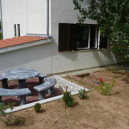 In Rab/insel Rab 16490 Apartman